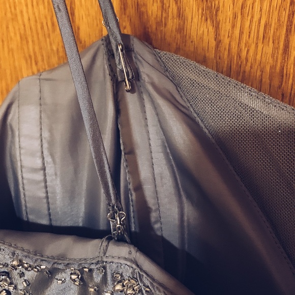 JUMP Grey Junior Prom Dress Size 7/8 - Picture 5 of 8